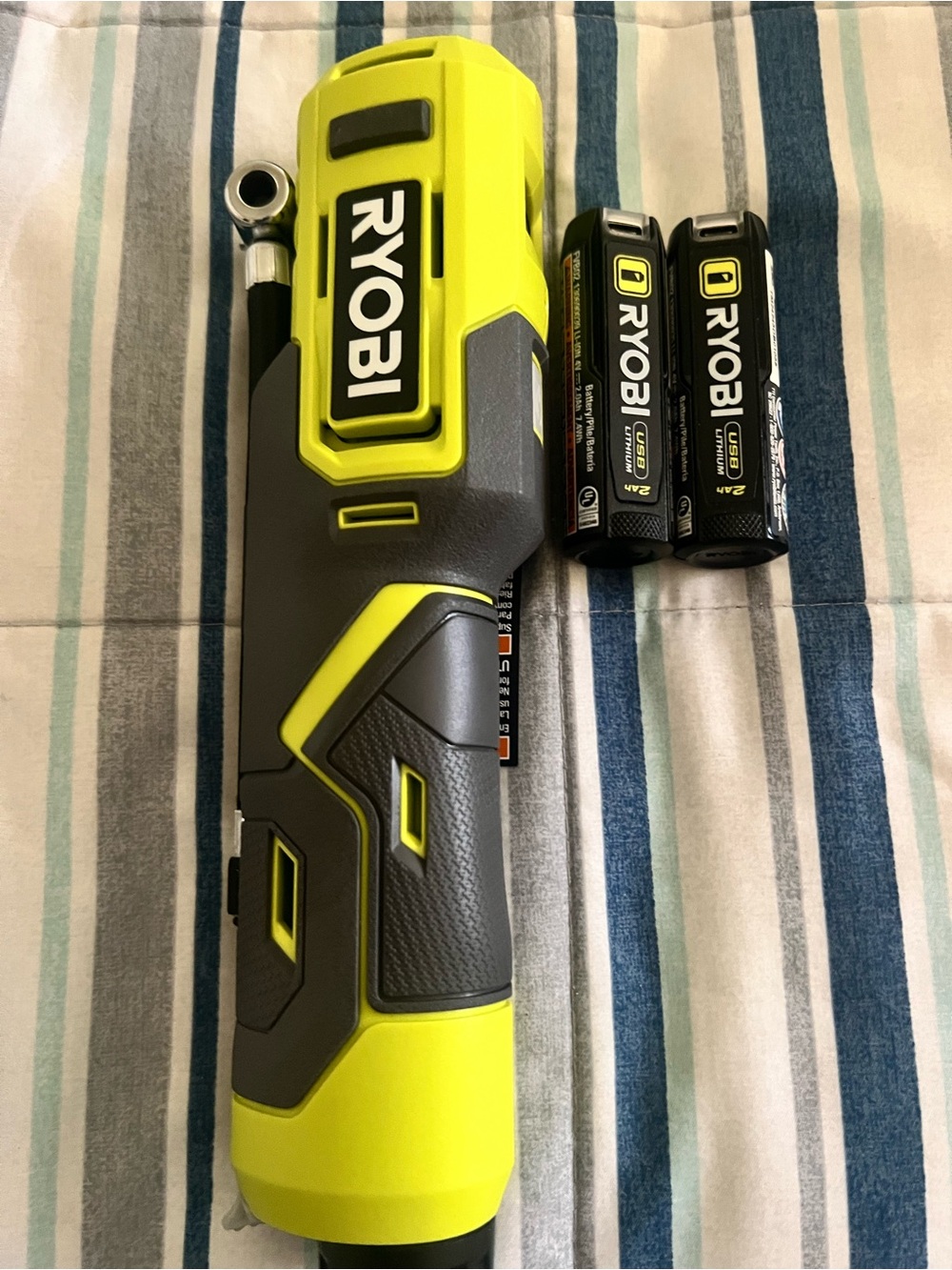 RYOBI Cordless inflator in High-Vis Lime